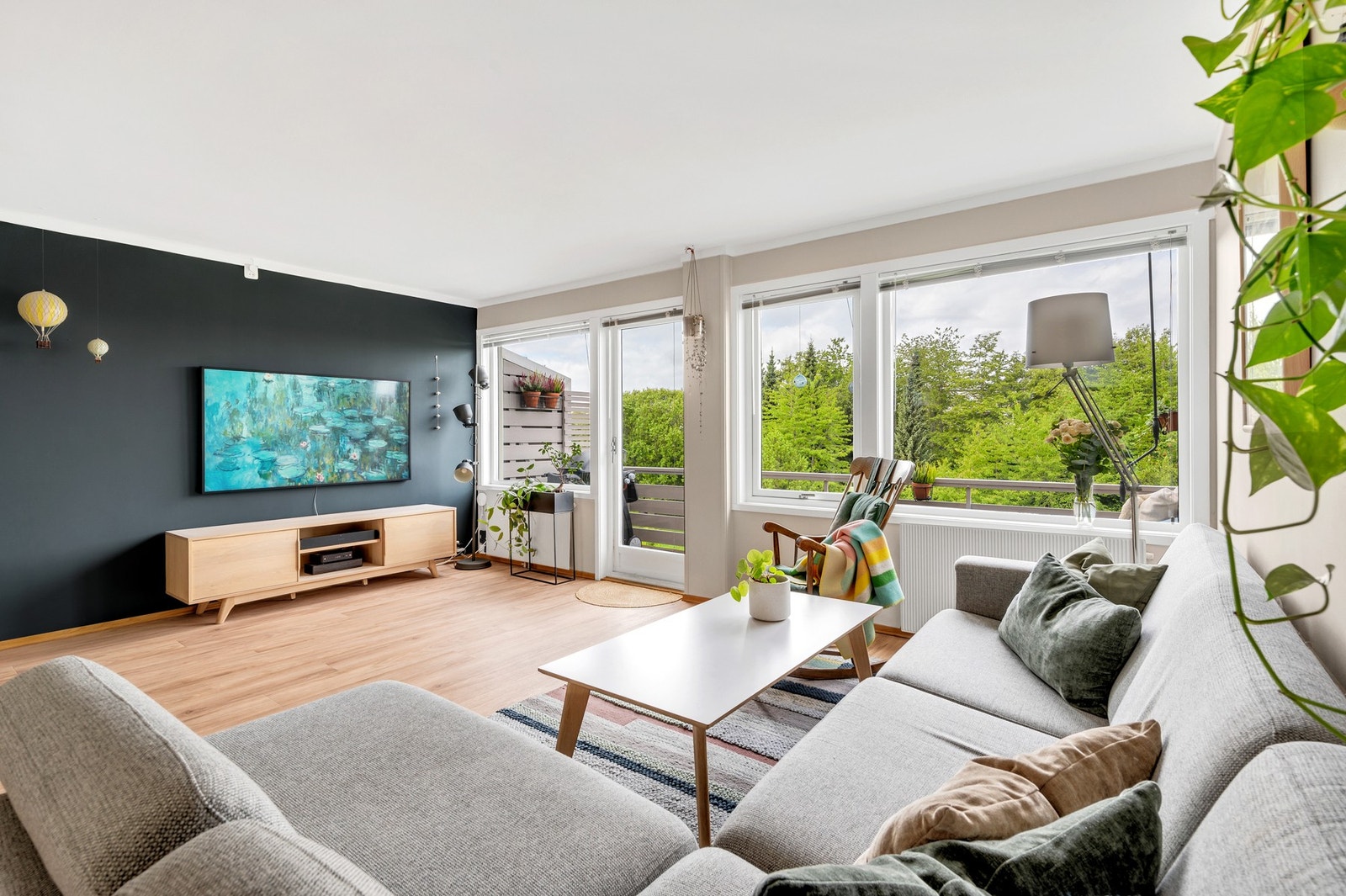 EiendomsMegler 1 v/Ramya Nadesapuran har gleden av å presentere Blaklihøgda 20 D! Galleribilde