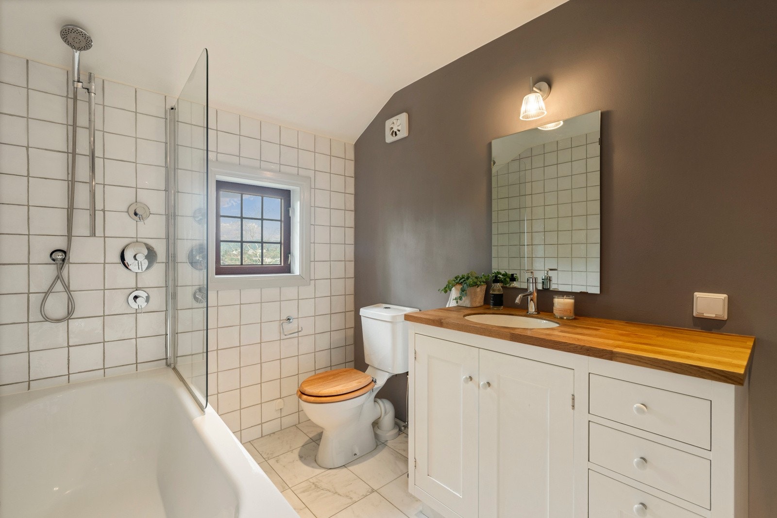 Badet er pusset opp i 2012. Galleribilde