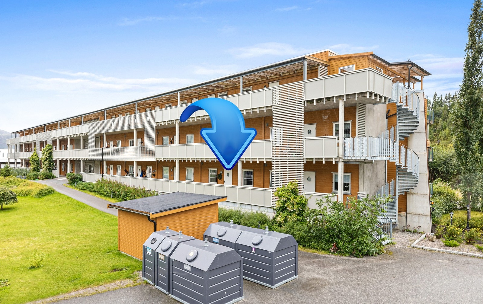Leiligheten ligger praktisk til i 1. etasje med adkomst via svalgang Galleribilde