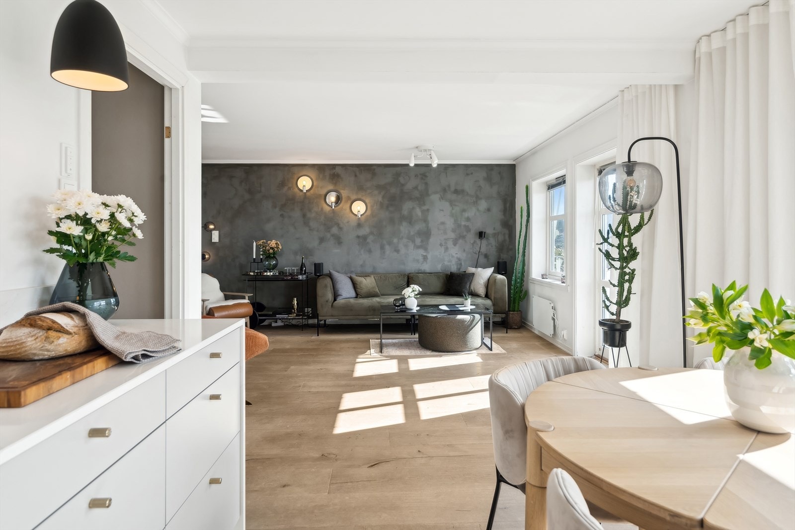 En betydelig oppusset leilighet med fantastisk beliggenhet. Galleribilde
