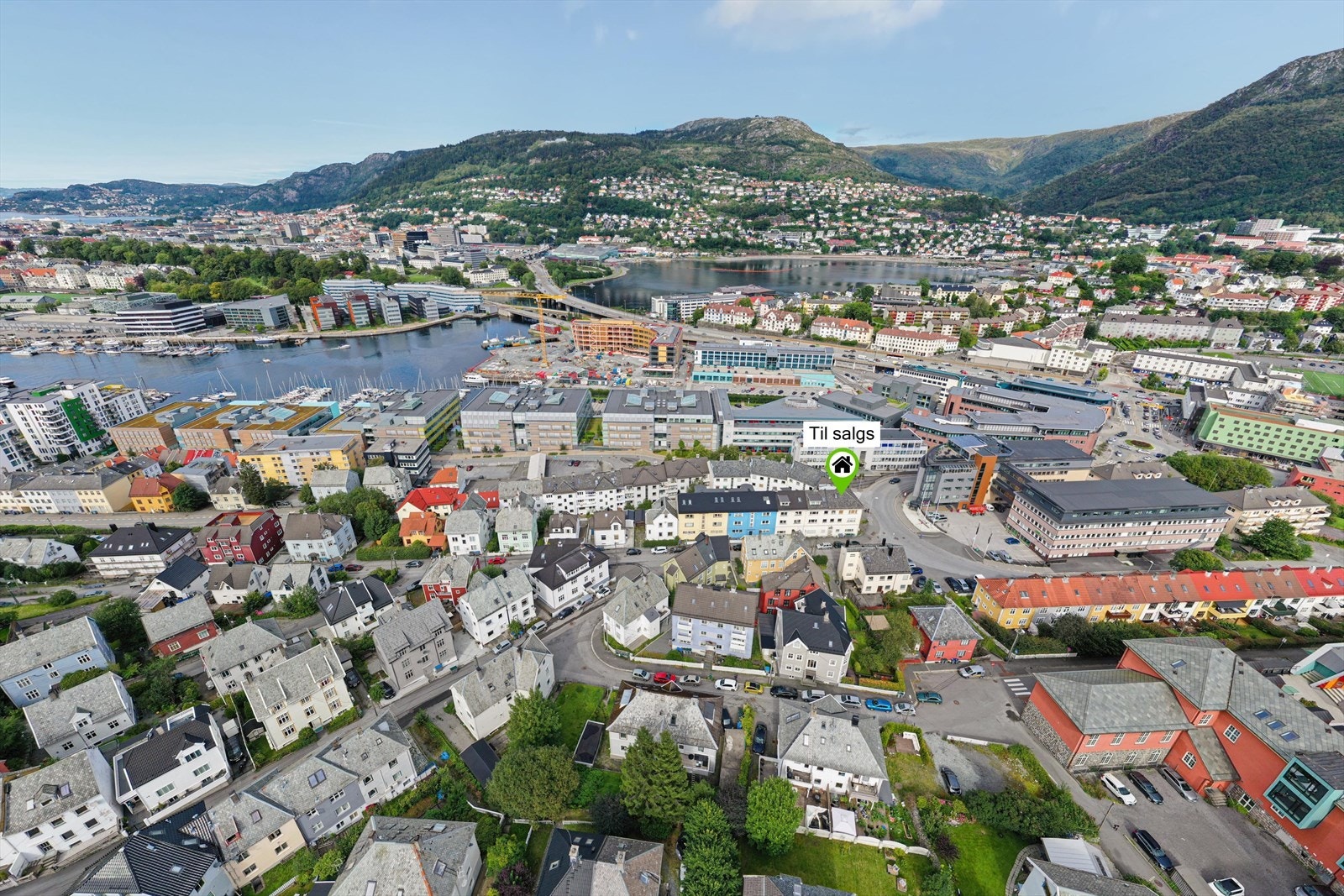 Bilde fra Himladronen. Perfekt plassering. Kort vei til alt. Galleribilde