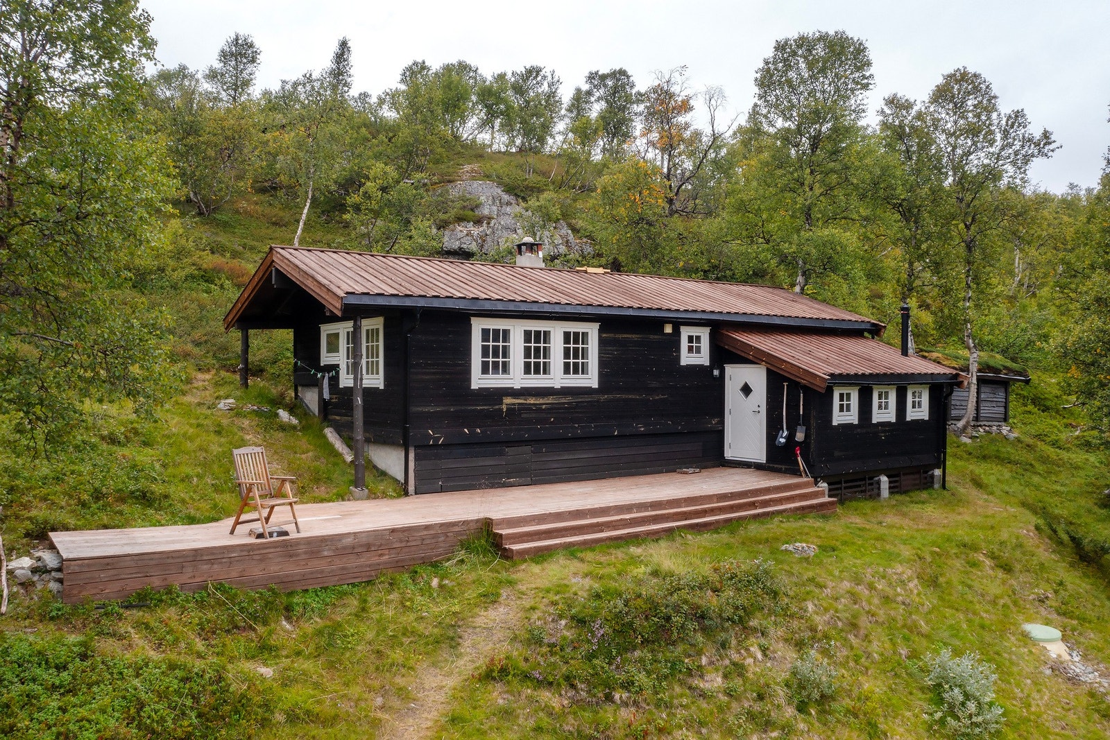 Eiendommen ligger i naturskjønne omgivelser. Galleribilde