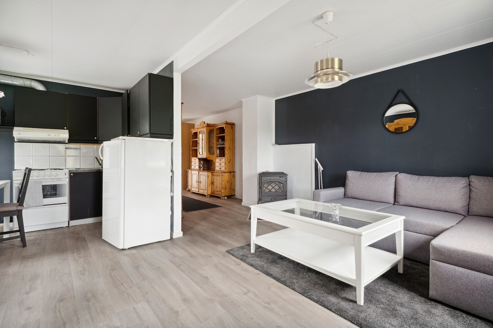 Leiligheten er pusset opp i nyere tid med nye gulv og nytt bad. Galleribilde