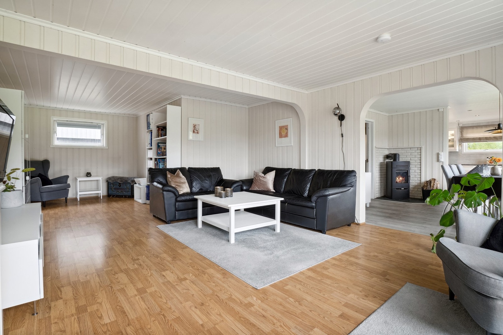 Stor stue på hele 31 kvm. Galleribilde