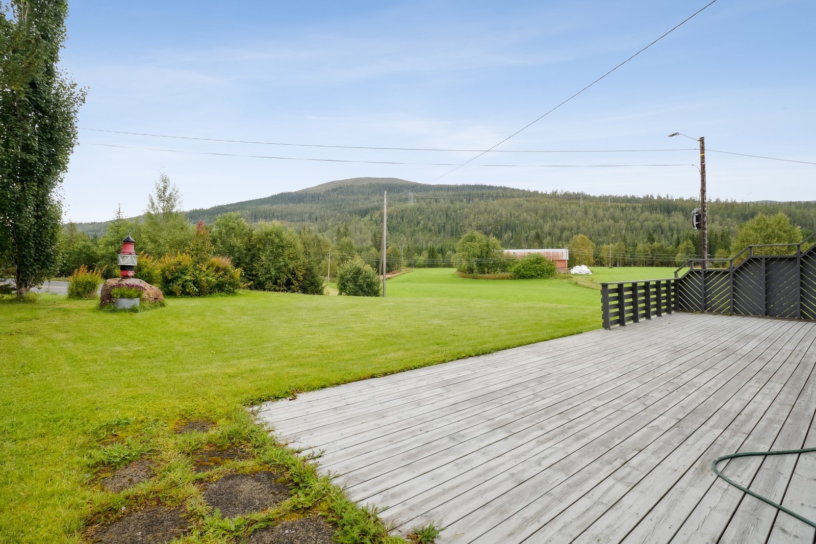 Eiendommen har flotte uteområder. Galleribilde
