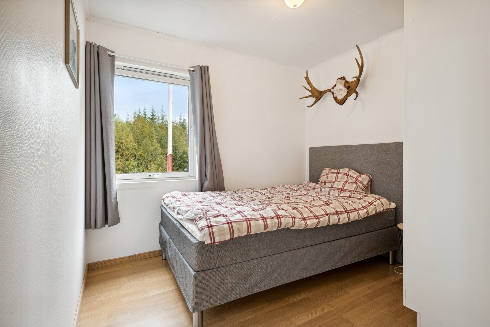 Soverom i leiligheten. Galleribilde