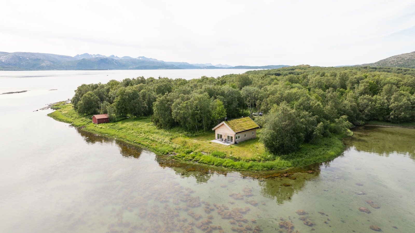 Skjerstadfjorden er en av topp tre destinasjoner for sjøørretfiske i Norge. Galleribilde