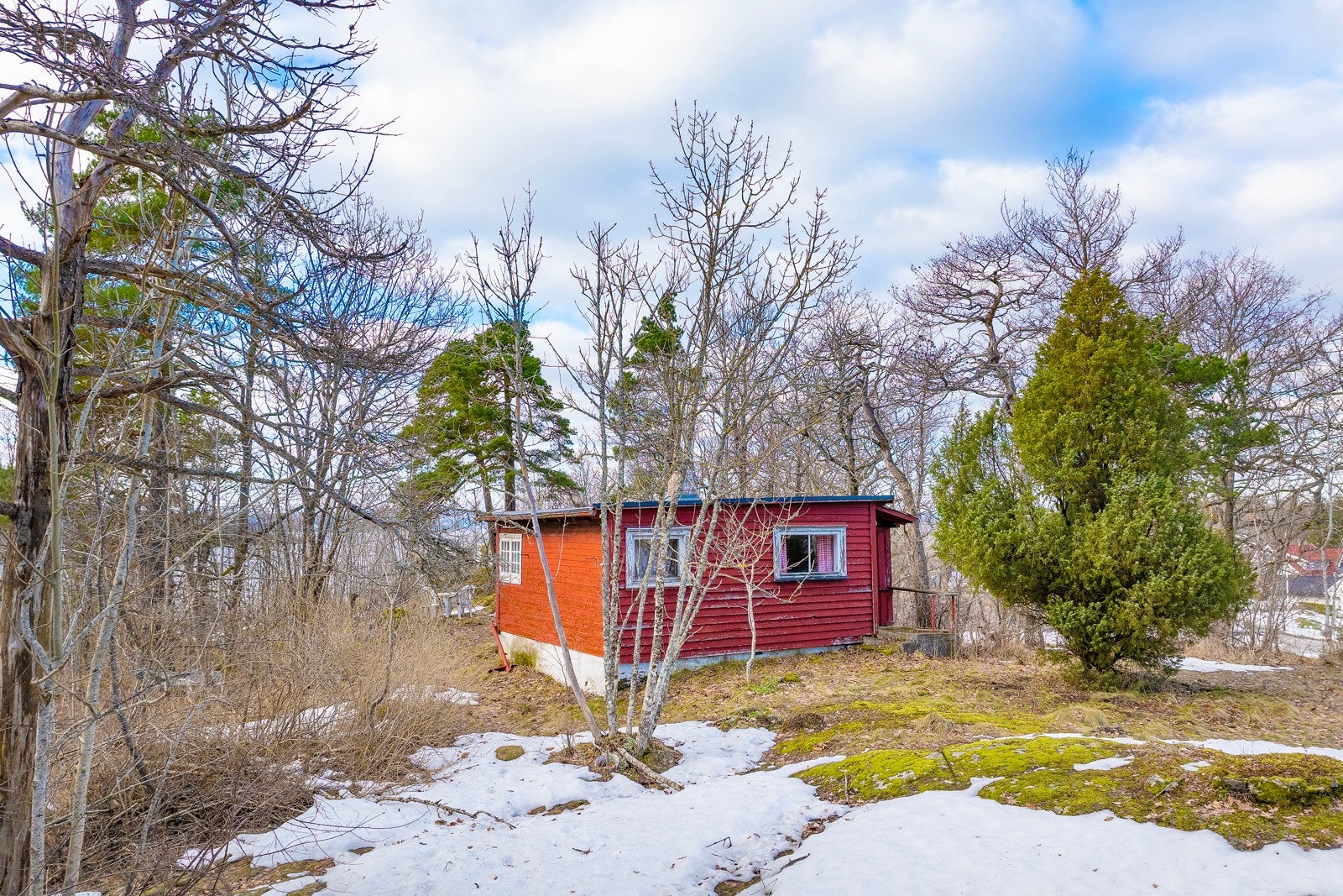 Fin hytte for de som ønsker et prosjekt Galleribilde