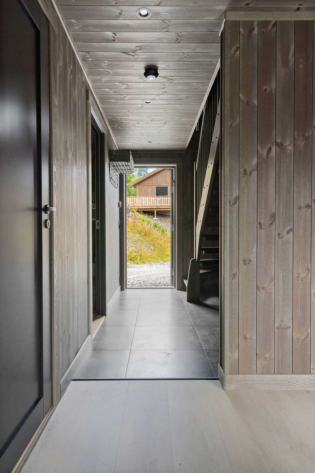 Entré/gang. Galleribilde