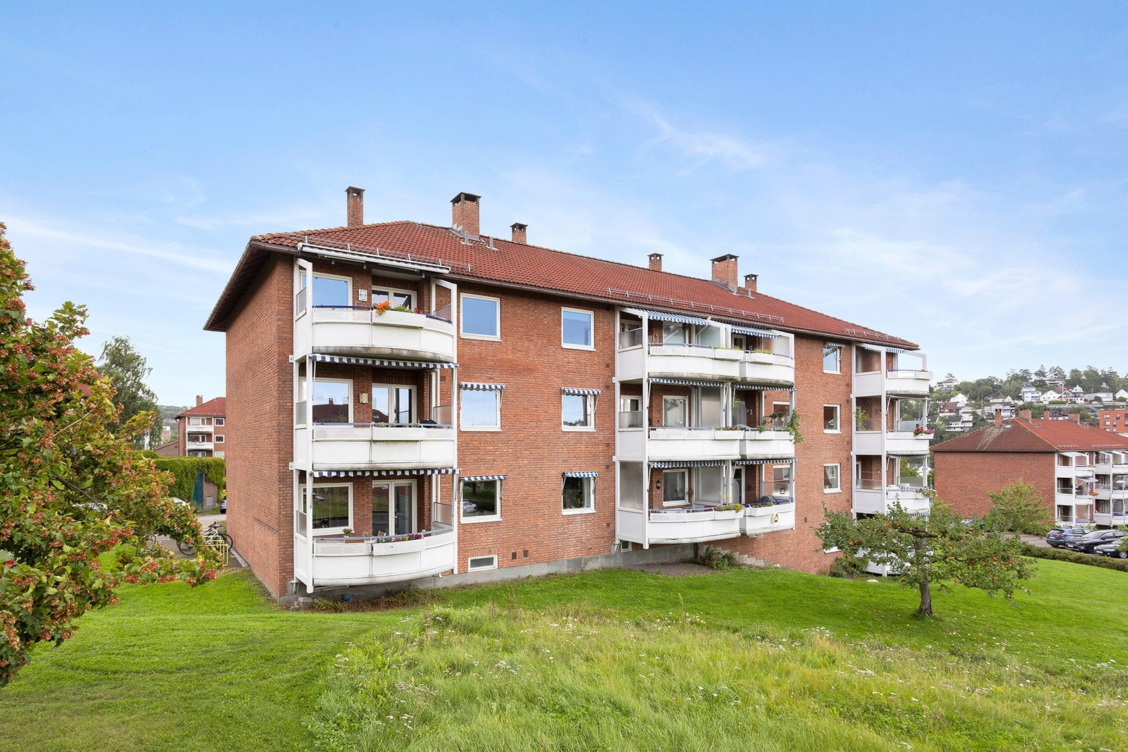 Gjennomgående ENDELEILIGHET. Velkommen på visning i Etterstadsletta 75 B! Galleribilde