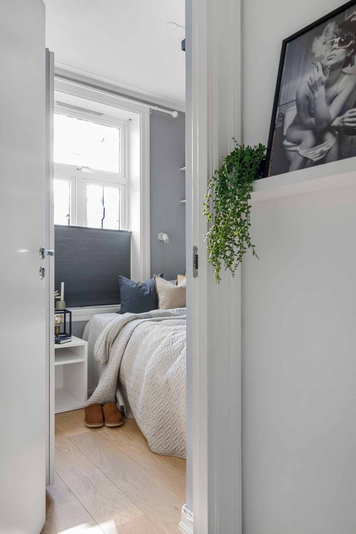 Soverommet sett fra inngangspartiet. Galleribilde