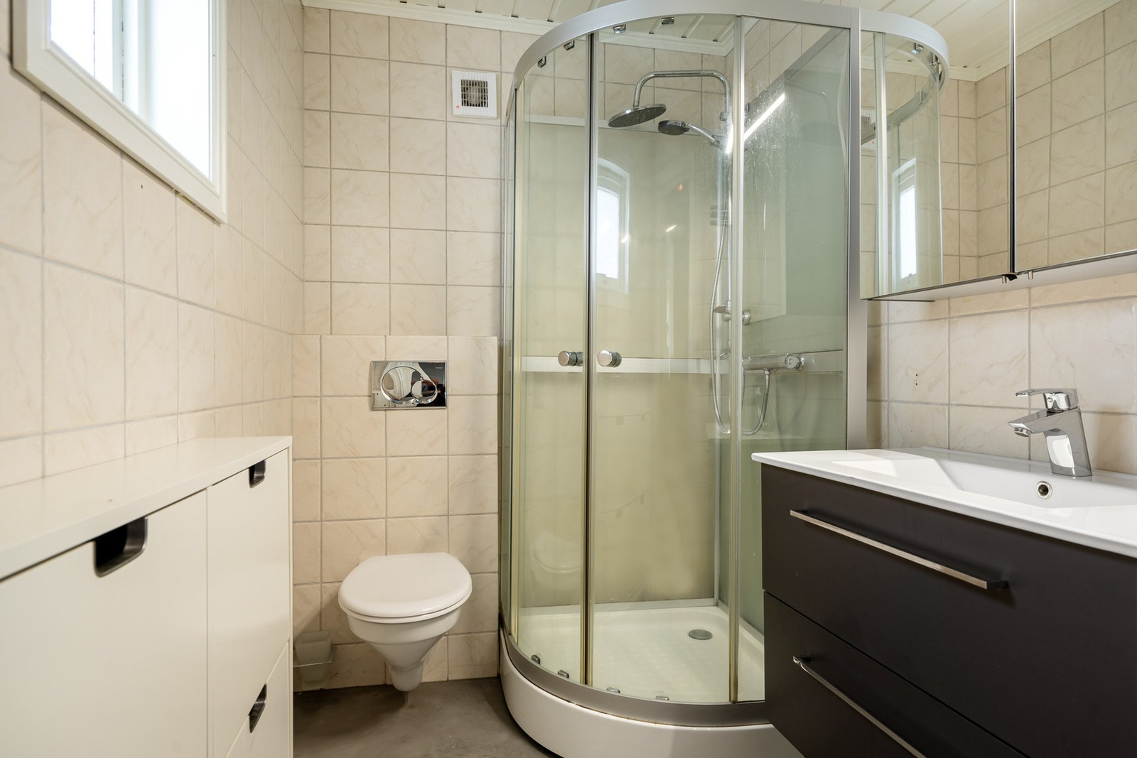 Badet ligger i 1.etg Galleribilde