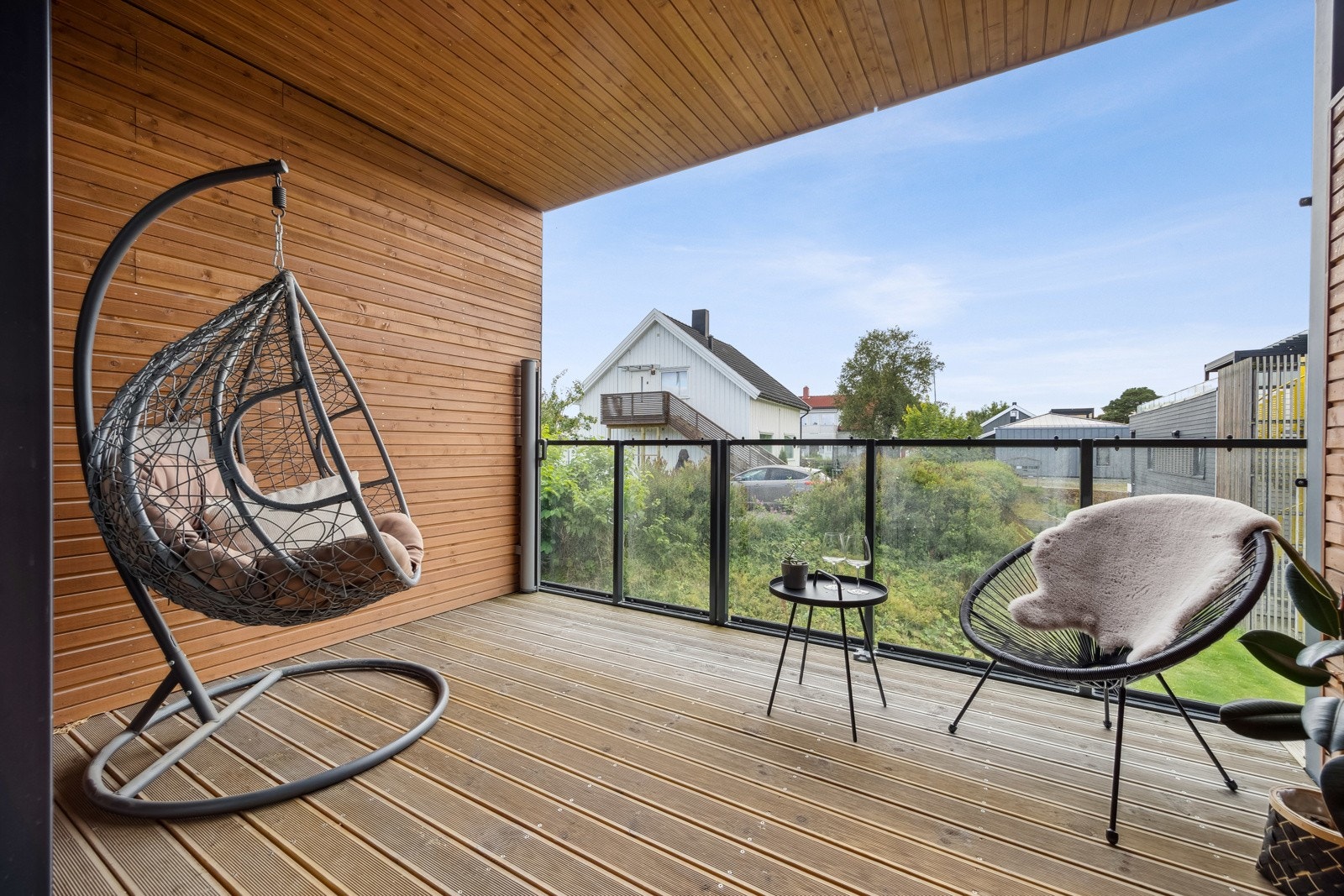 Leiligheten har en nydelig lun og diskre balkong på 9 kvm. Galleribilde