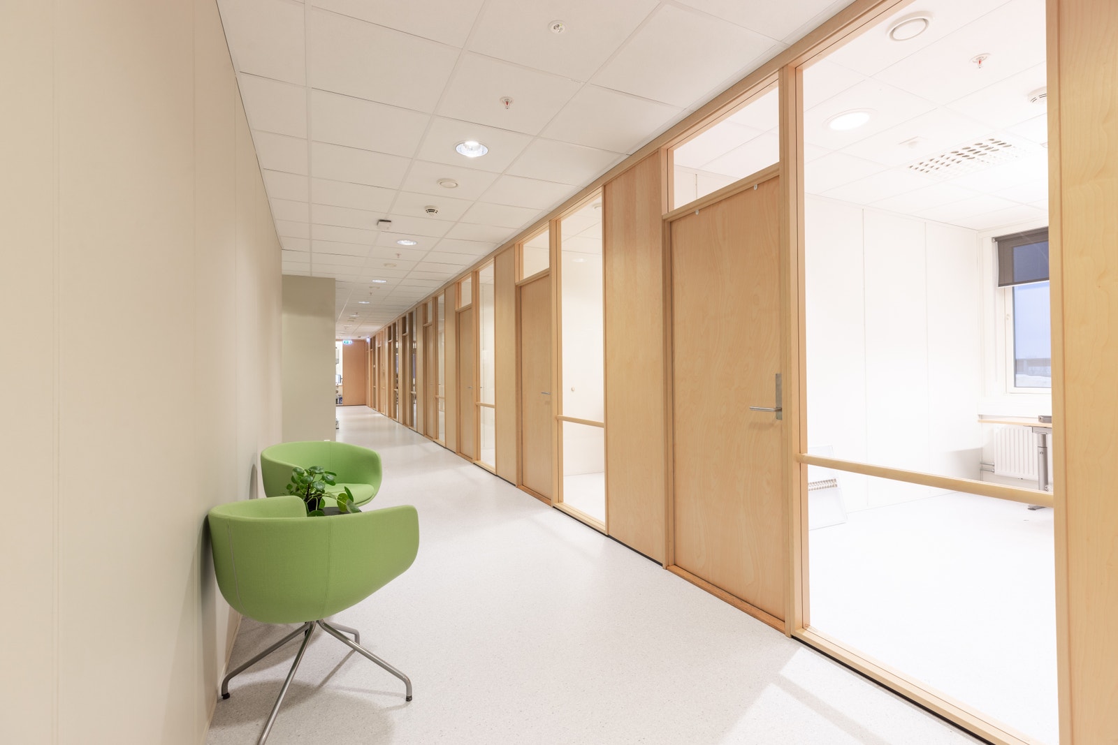 Det leies ut totalt 6 kontorer. Galleribilde