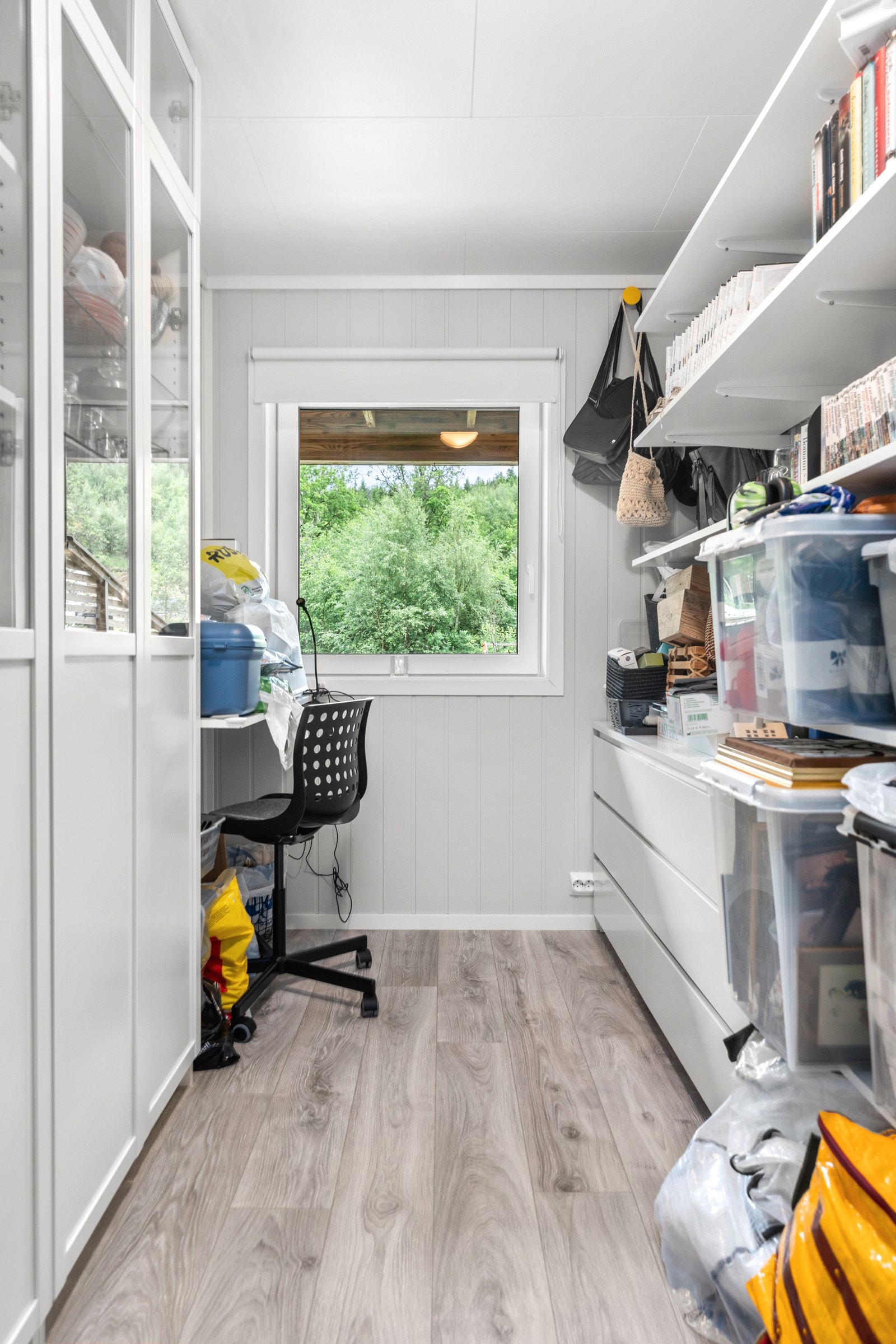 Soverom 3 i dag i bruk som kontor/hobbyrom. Godt med skap og hylleplass. Galleribilde