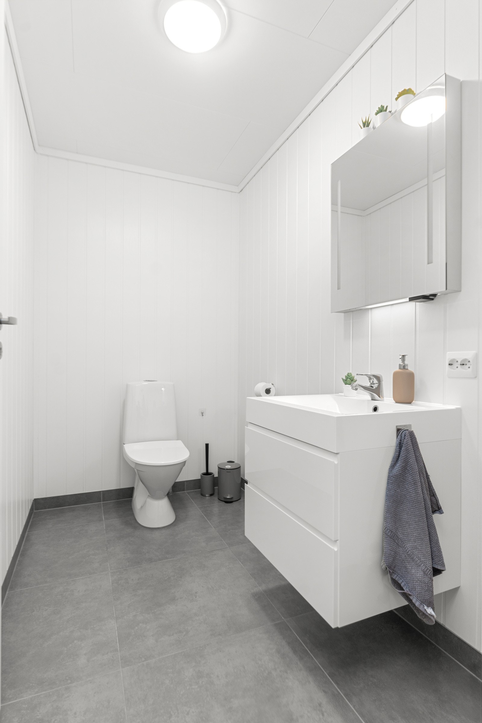 WC i hovedetasjen Galleribilde