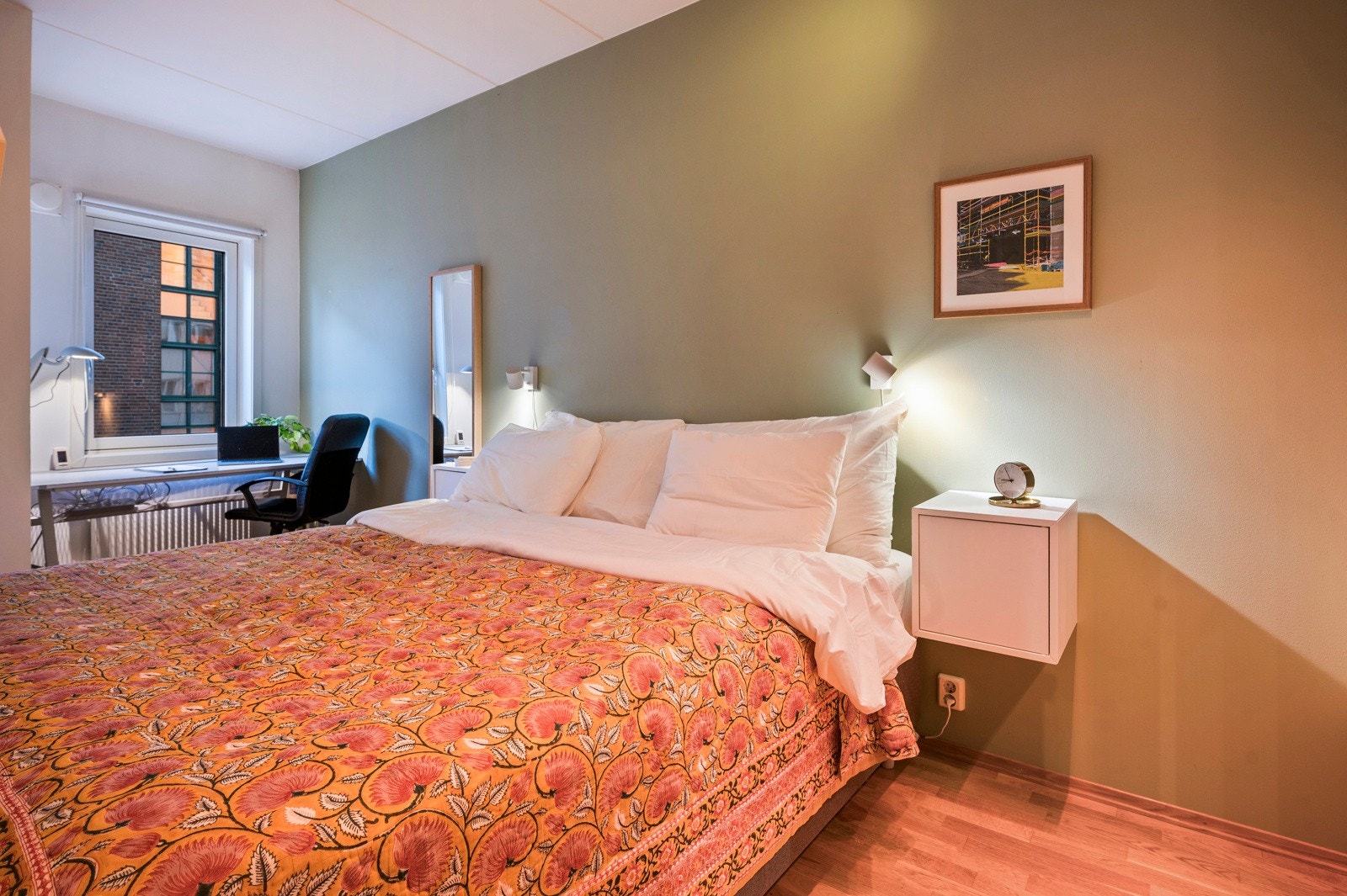 Kveldssteming. Galleribilde