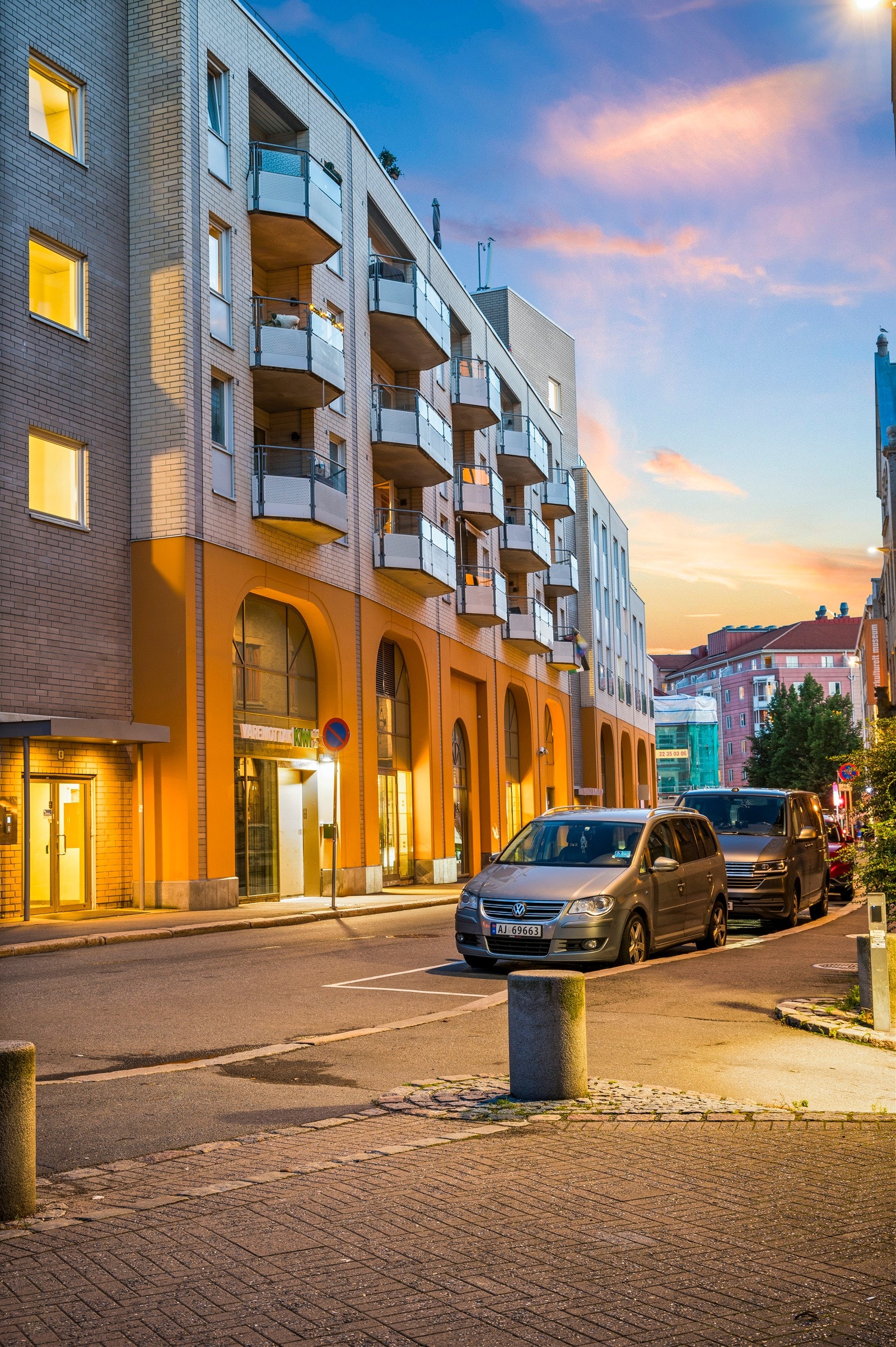 Fasade Tøyenbekke. Galleribilde