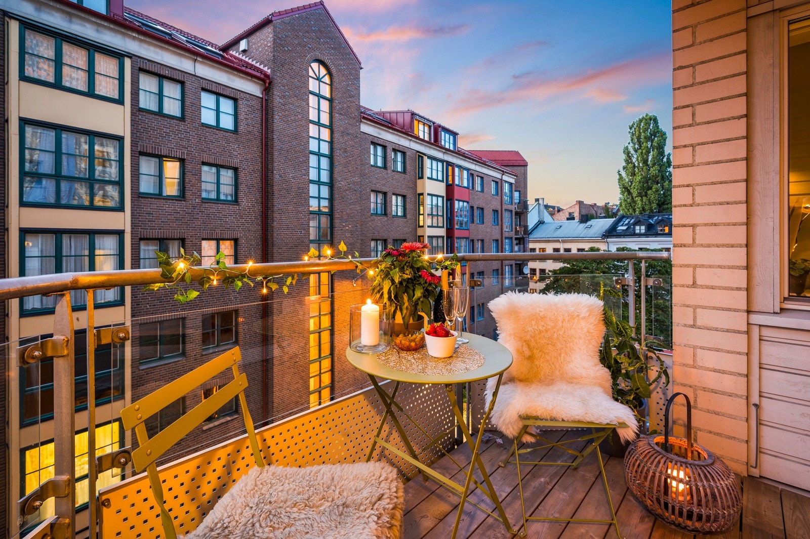 God plass til balkongmøbler, grill etc Galleribilde