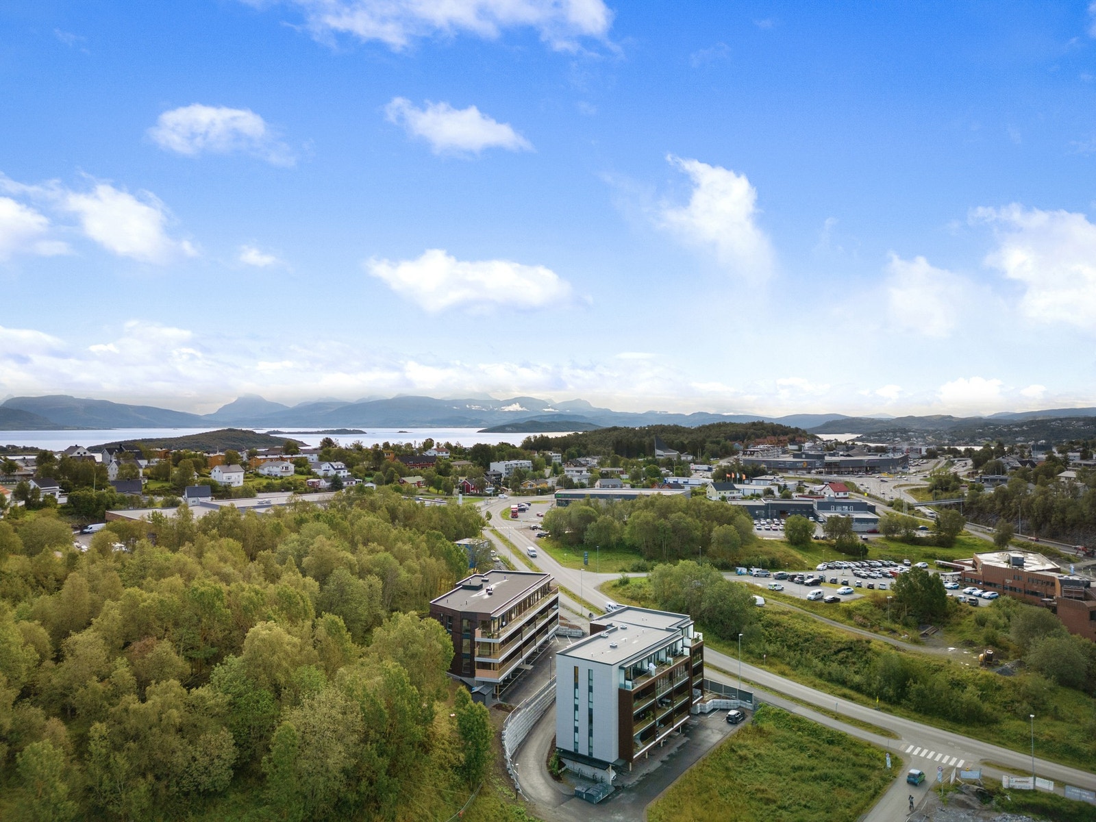 Populært boligområde med nærhet til alle nødvendige fasiliteter Galleribilde