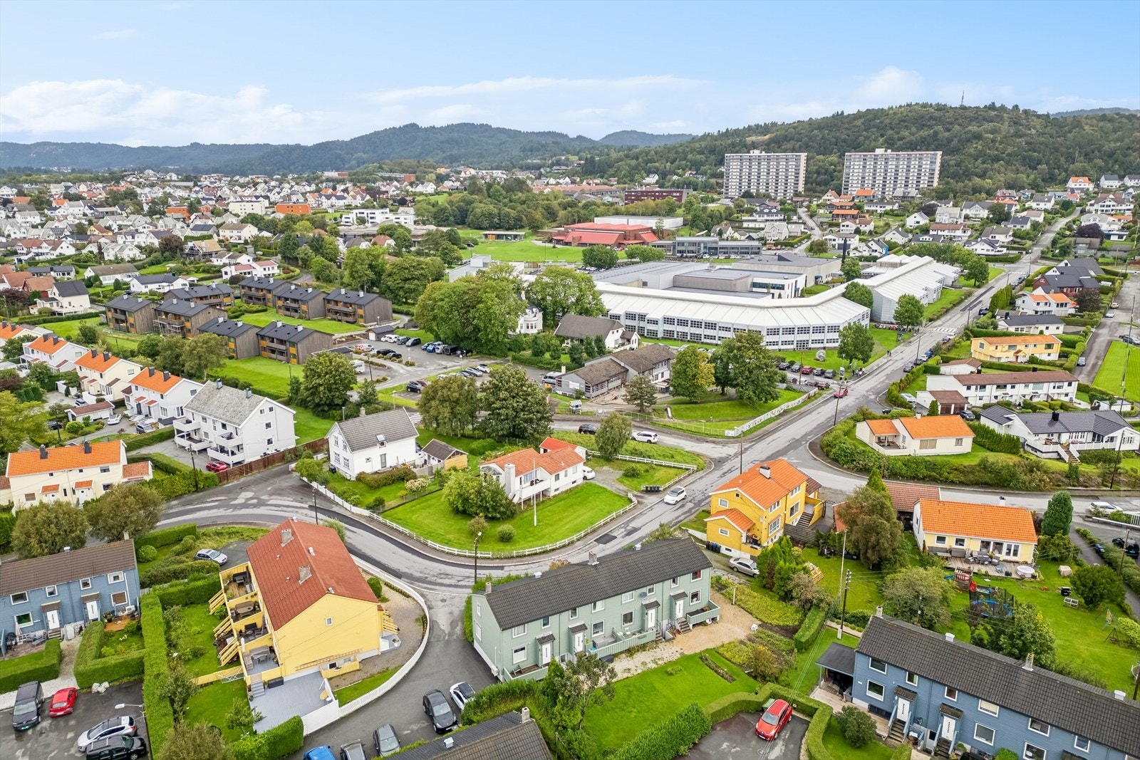 Sentral beliggenhet i populært område. Galleribilde