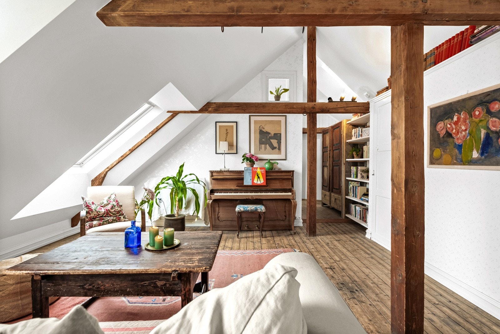 Boligen passer godt for den urbane beboeren som verdsetter historiske detaljer kombinert med moderne komfort. Galleribilde