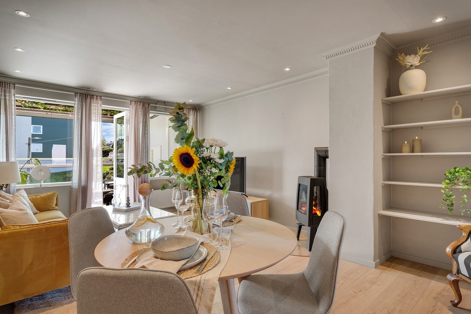 - Stuen måler 20,7 m² - Galleribilde