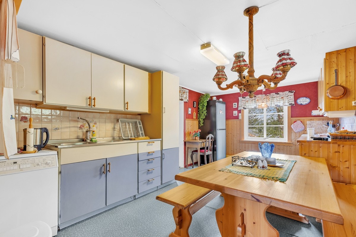 Det er godt med plass til spisebord. Galleribilde