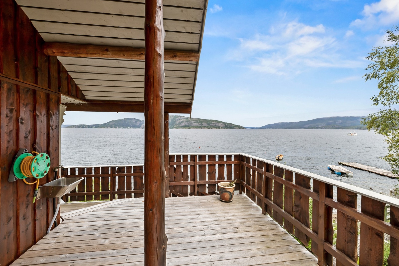 Fra stue er det adkomst til terrasse Galleribilde