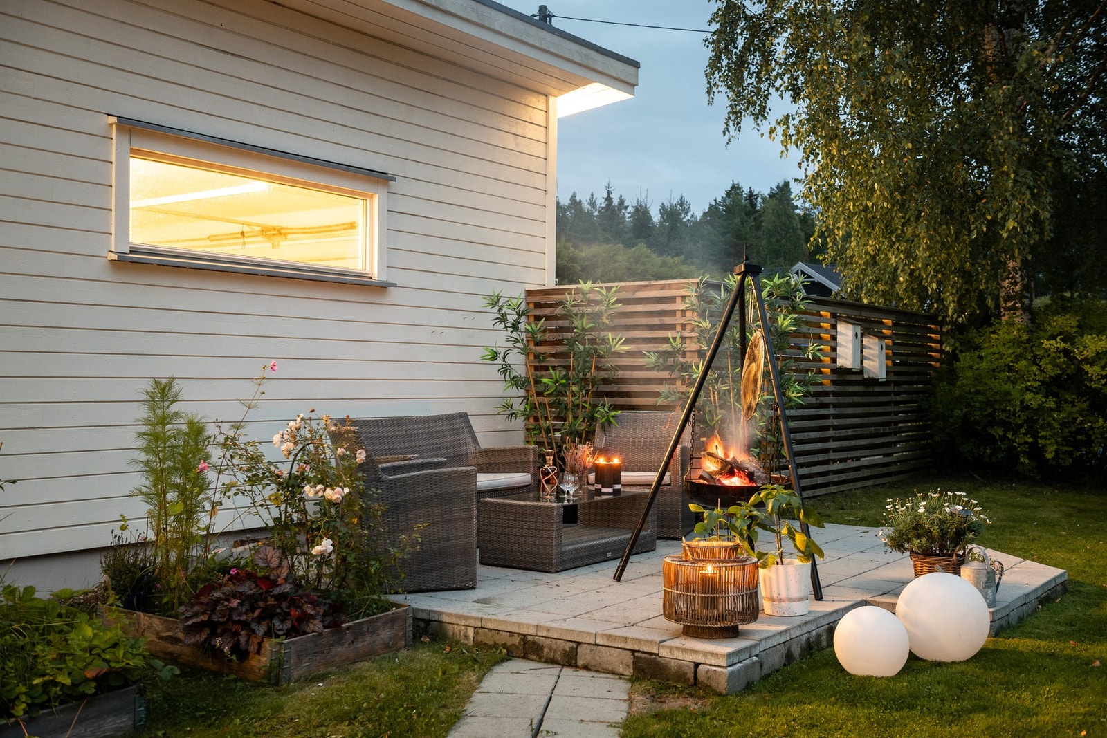 Dedikert grillplass med lun atmosfære. Galleribilde