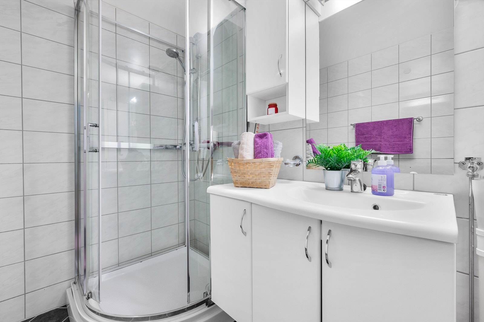 - V.V og fyring er inkludert i felleskostnadene - Galleribilde