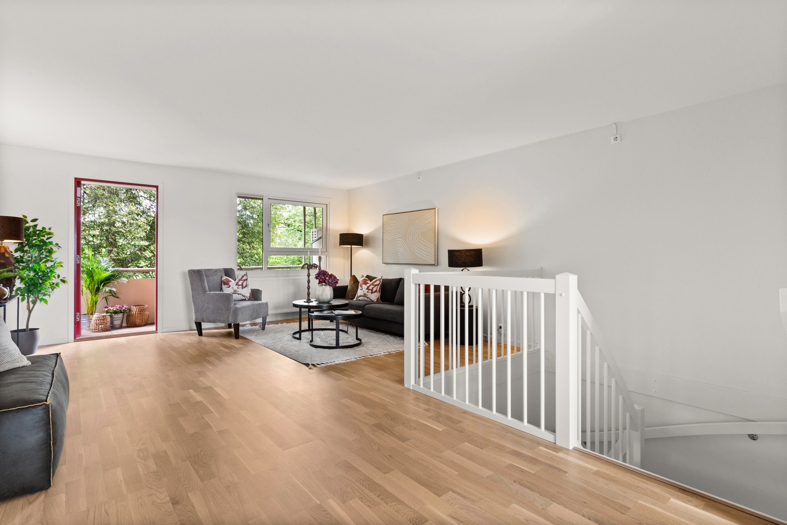 Leiligheten er pusset opp i 2022/24 og fremstår som lys og luftig. Galleribilde