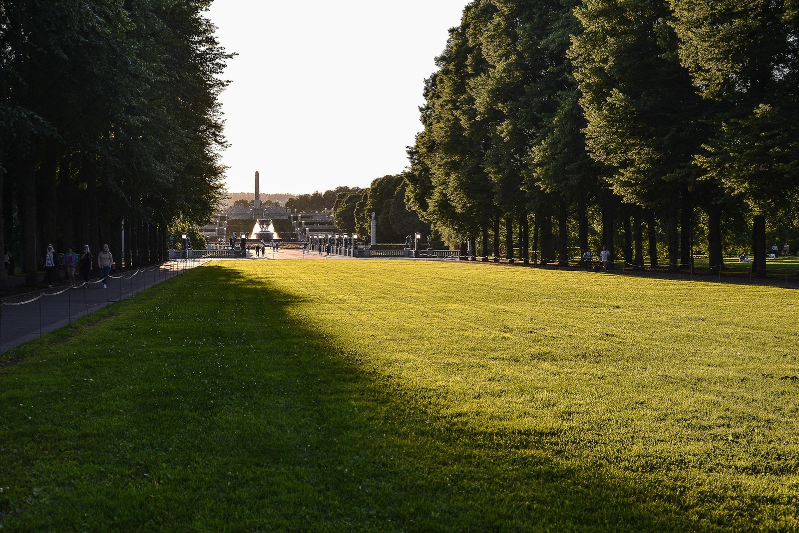 Kort gange til anerkjente Frognerparken. Galleribilde