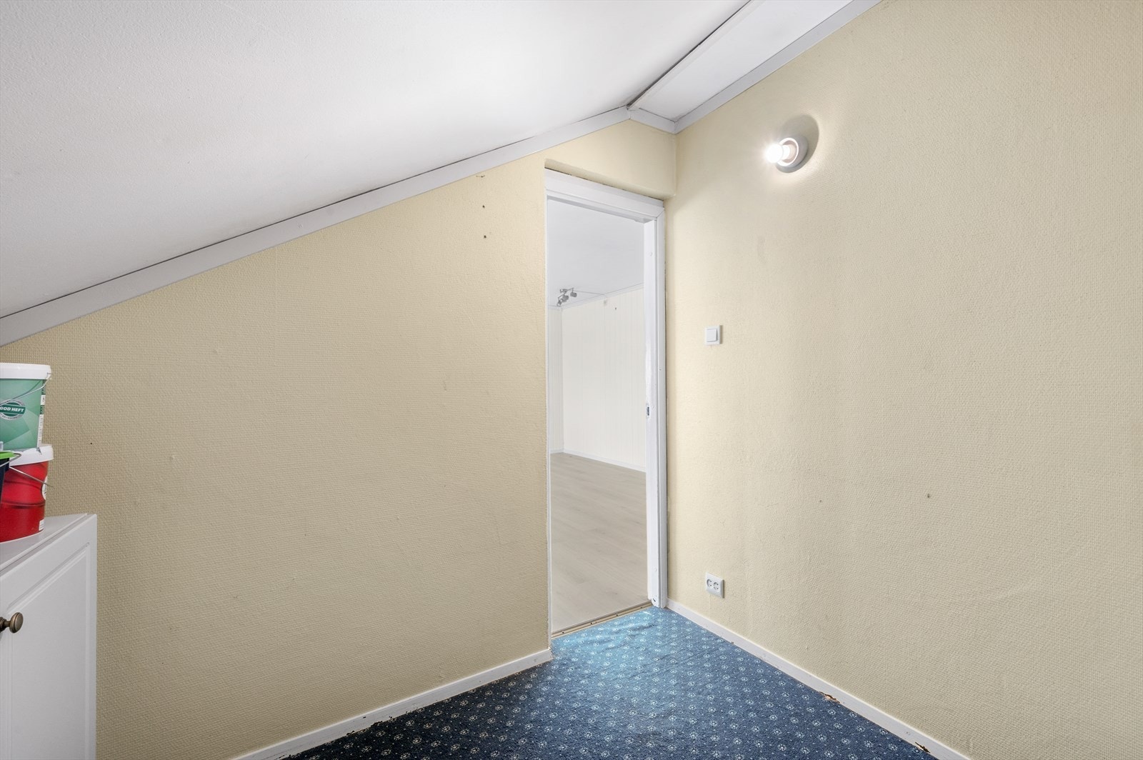 Innvendig bod Galleribilde