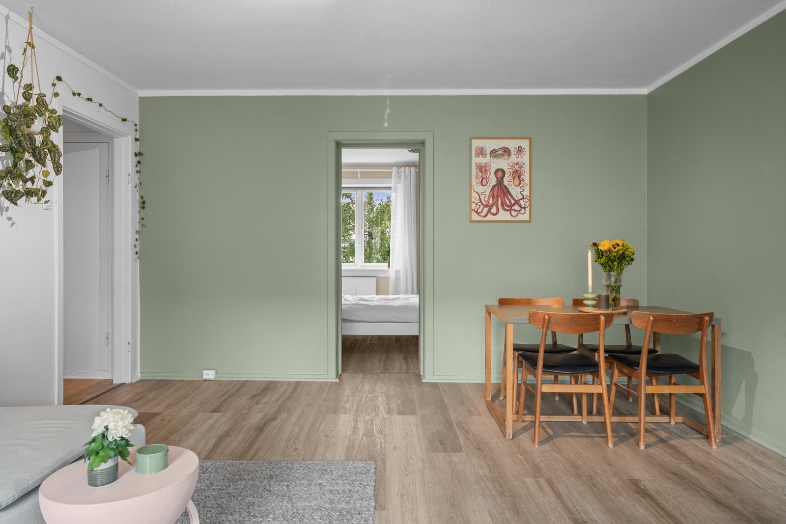 Her er det enkelt å invitere familie og venner over på en hyggelig middag! Galleribilde