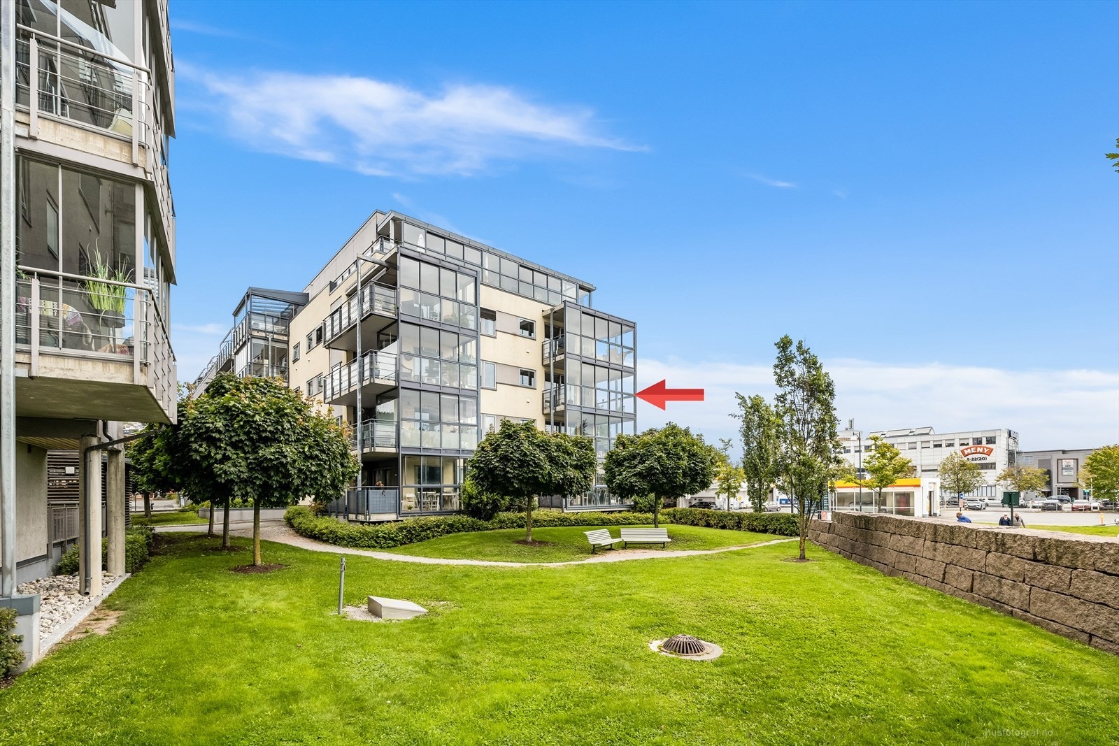 Meget attraktiv beliggenhet med utsikt over fjorden Galleribilde