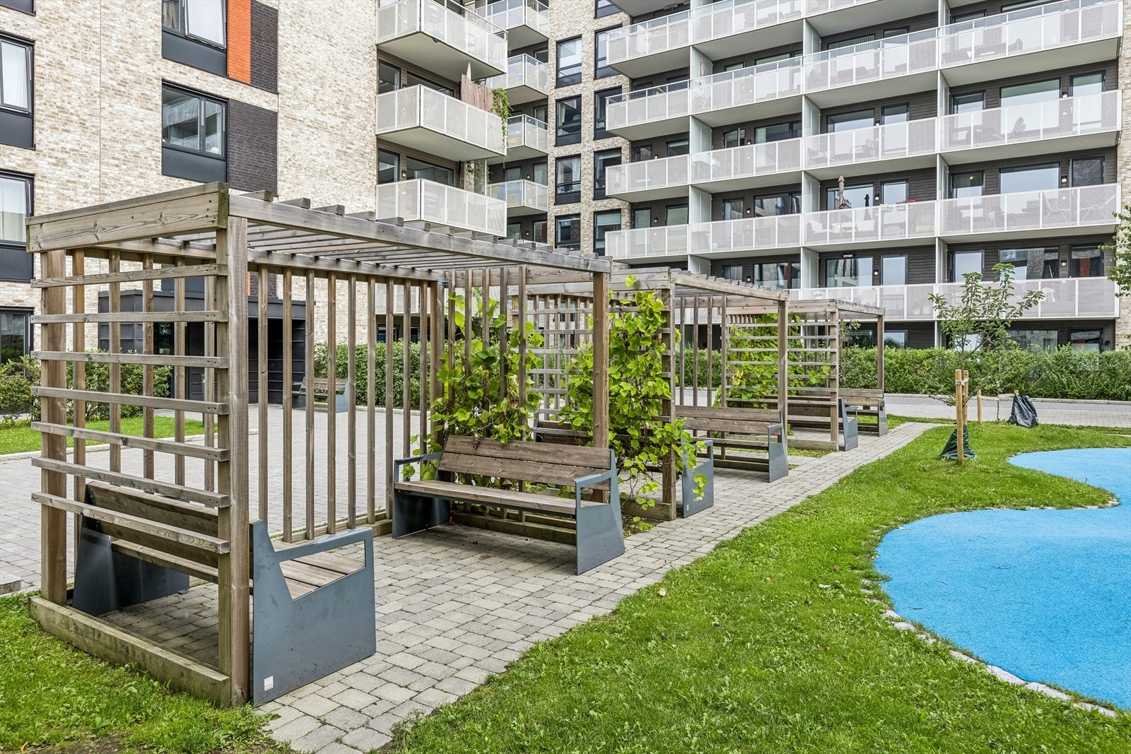 Koselig uteområde som kan benyttes av beboerne. Galleribilde