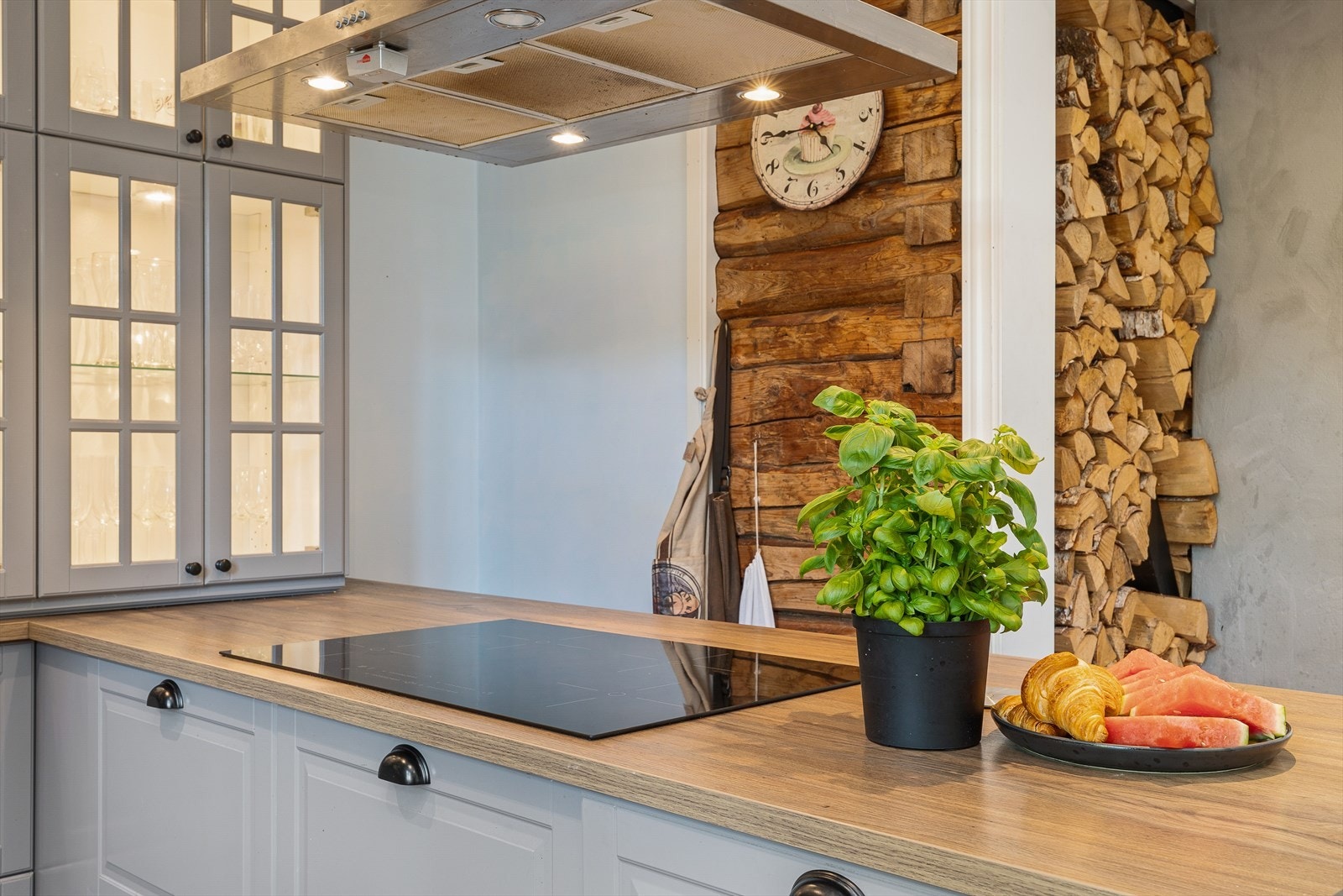 Det er lagt vekt på gode og fine fargevalg, flotte materialvalg og en hyggelig atmosfære. Galleribilde