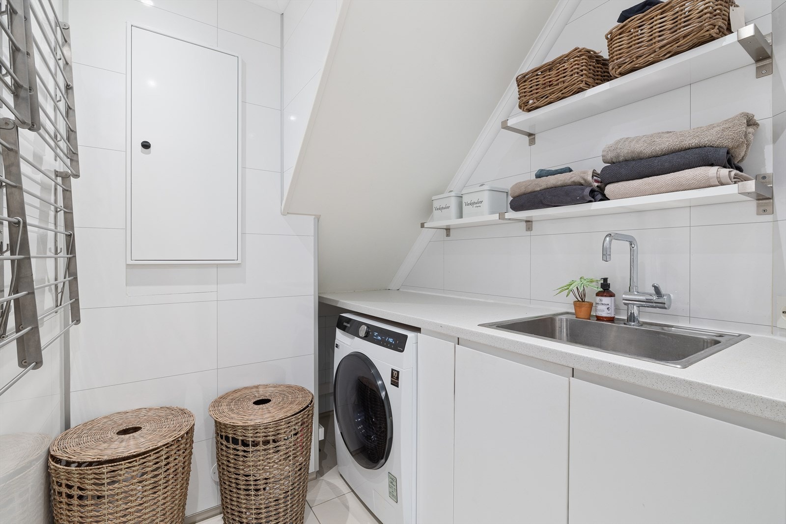 Rommet er delt inn i flere soner. Galleribilde