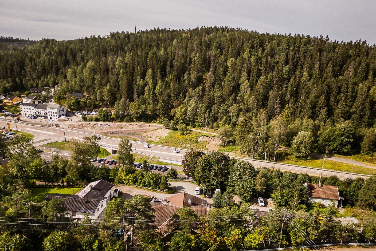 Nærhet til marka og vakre rekreasjonsområder. Galleribilde
