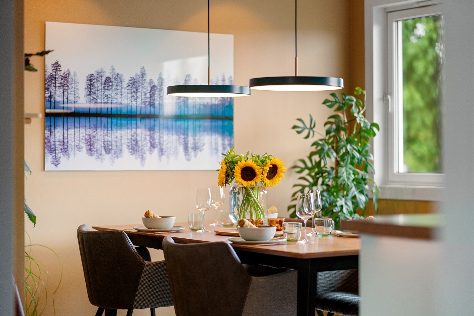 Det er mulighet for 2 soverom ved å dele av kjøkken og spisestue. Galleribilde