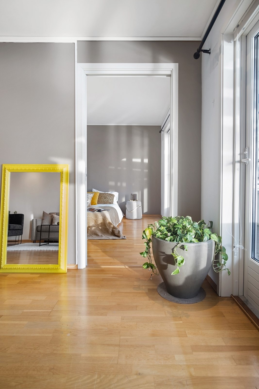 Fra stuen mot soverommet Galleribilde