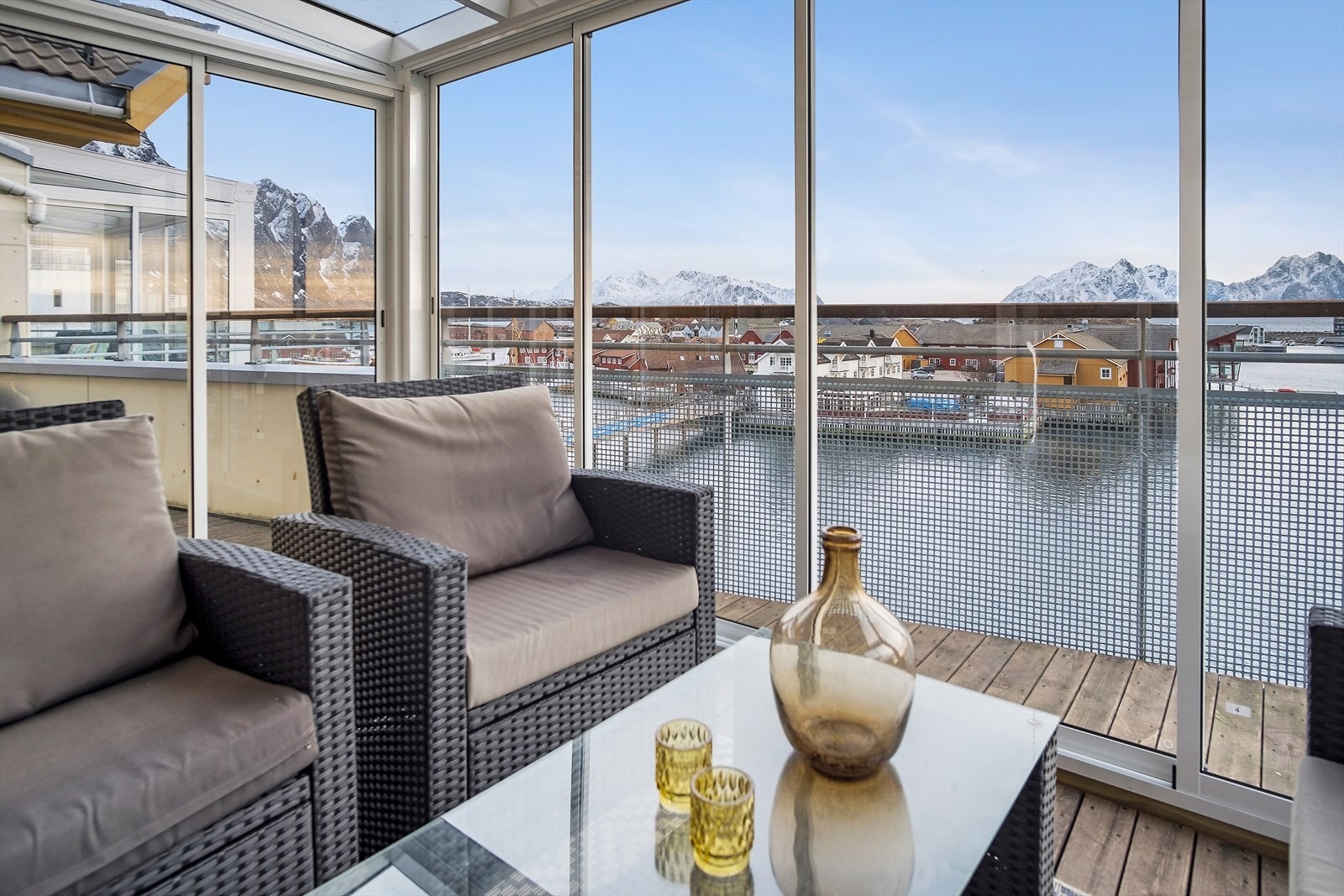 Vinterhage med utsikt Galleribilde