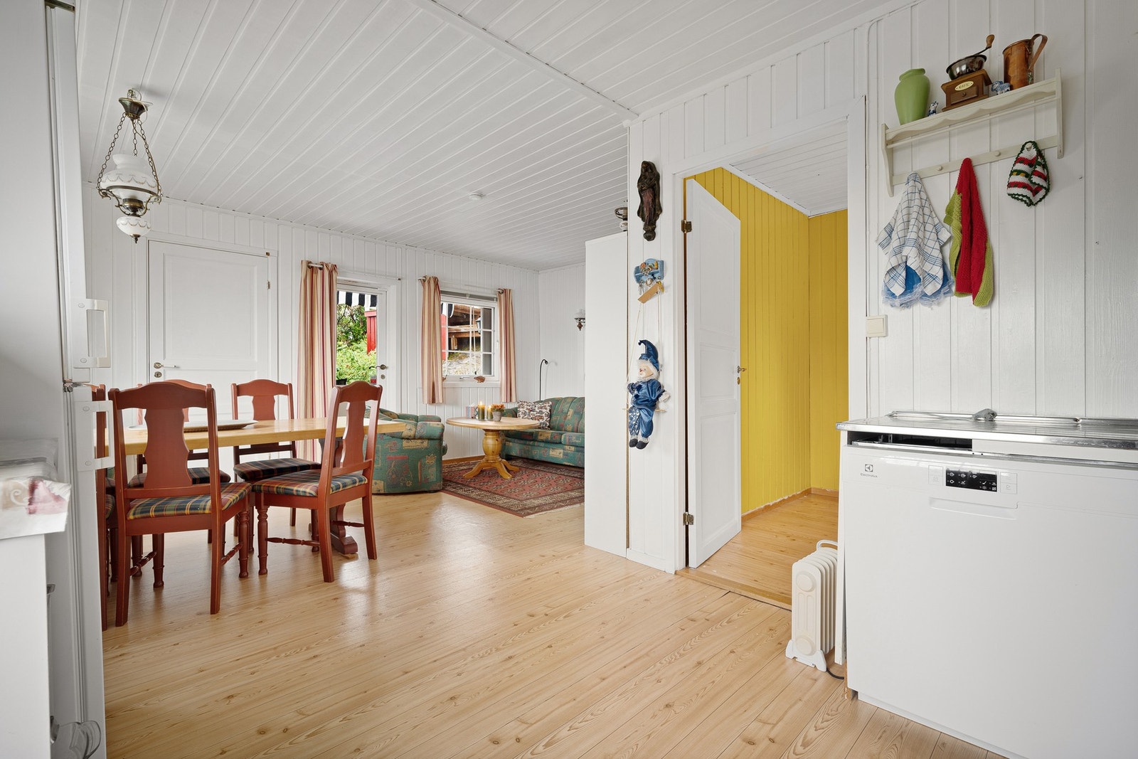 Fra stuen har du adkomst til terrasse Galleribilde