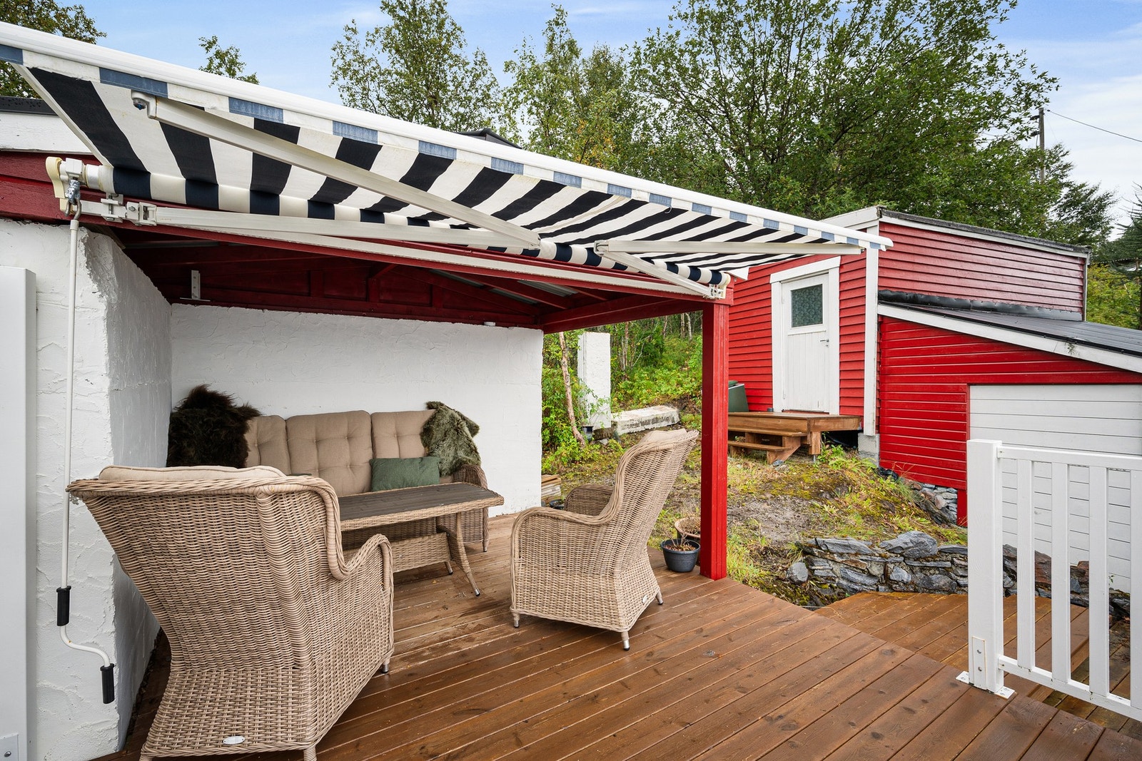 Perfekt for å nyte sene sommerkvelder med familie og/eller venner! Galleribilde