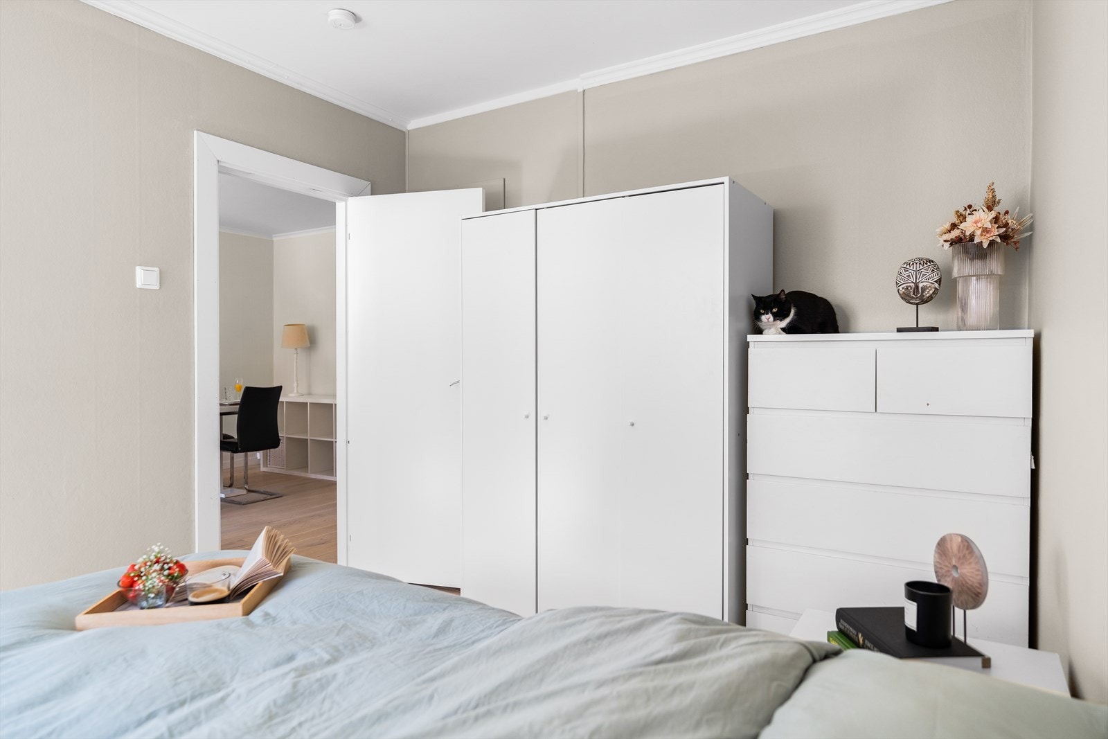 En hyggelig leilighet både for voksne, barn og pus. Galleribilde