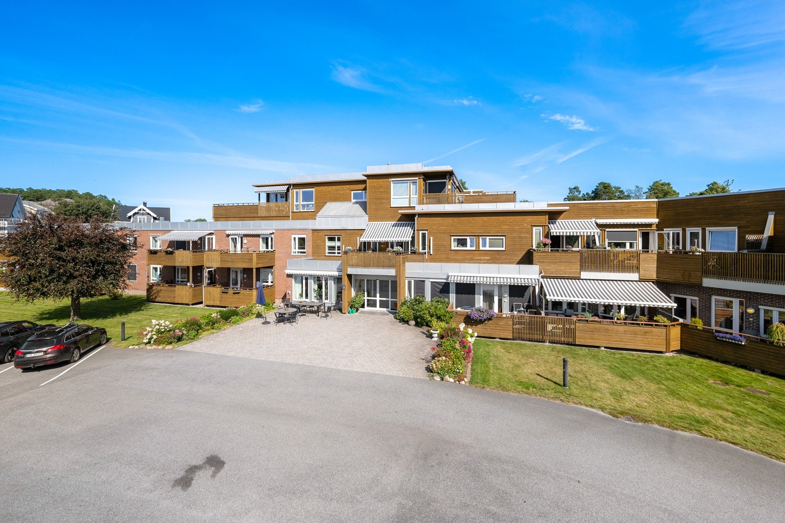 Velkommen til Vollenetoppen 8 - Presentert av Marius Engelskjønn v/Meglerhuset & Partners. Galleribilde