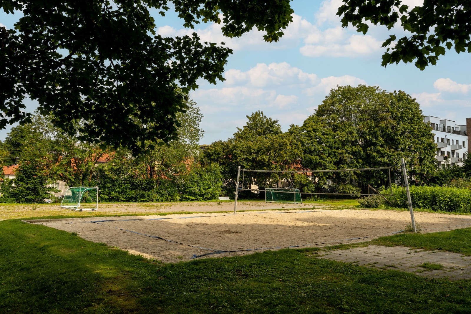 Volleyballbane like ved. Galleribilde