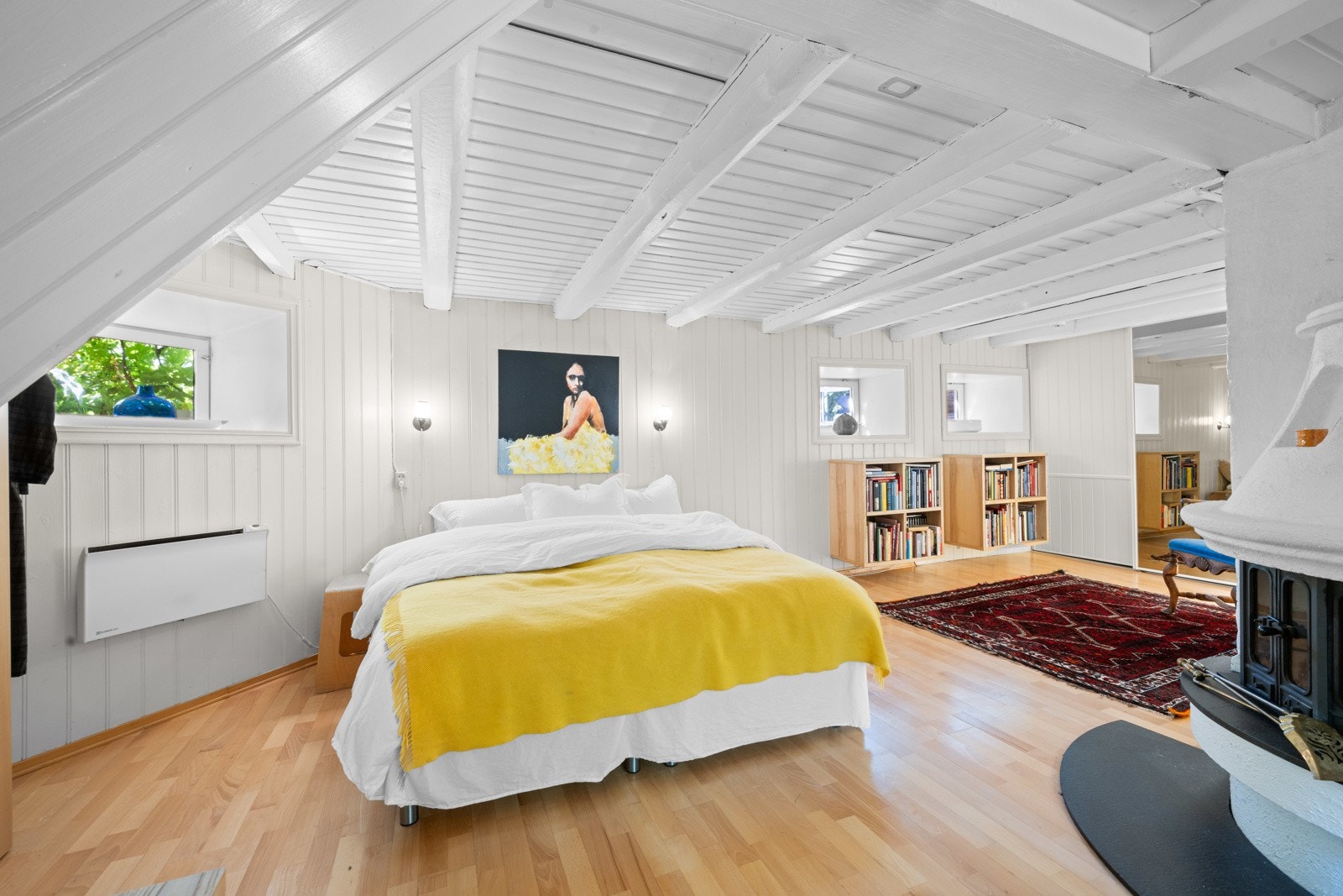 Underetasjen inneholder en kjellerstue, et bad og en praktisk bod. Galleribilde