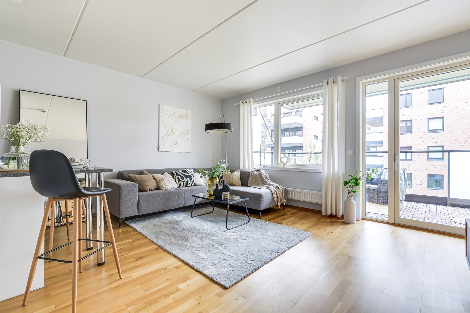 Leiligheten har en planløsning som byr på store rom med gode innredningsmuligheter. Galleribilde